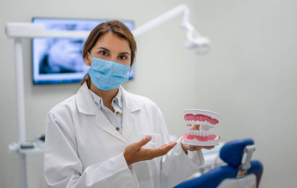 Best Weekend Emergency Dental Services in Rmichael, CA